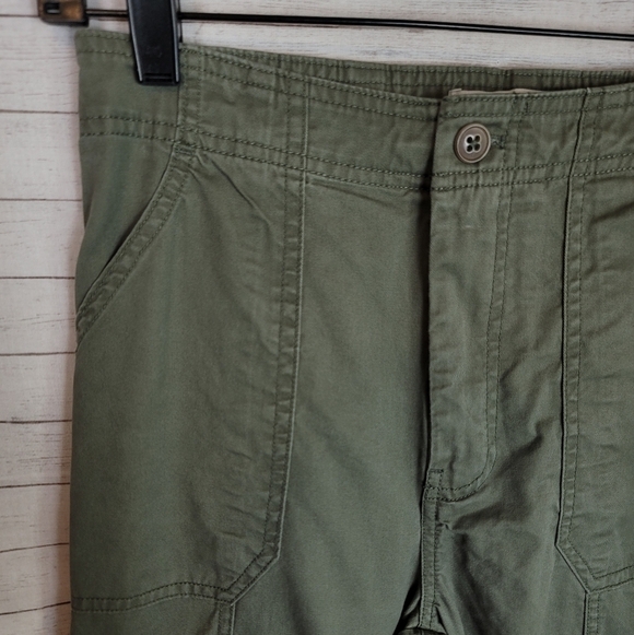 ABERCROMBIE & FITCH OLIVE GREEN KHAKI CARGO PANTS, SZ 2 - Picture 3 of 10